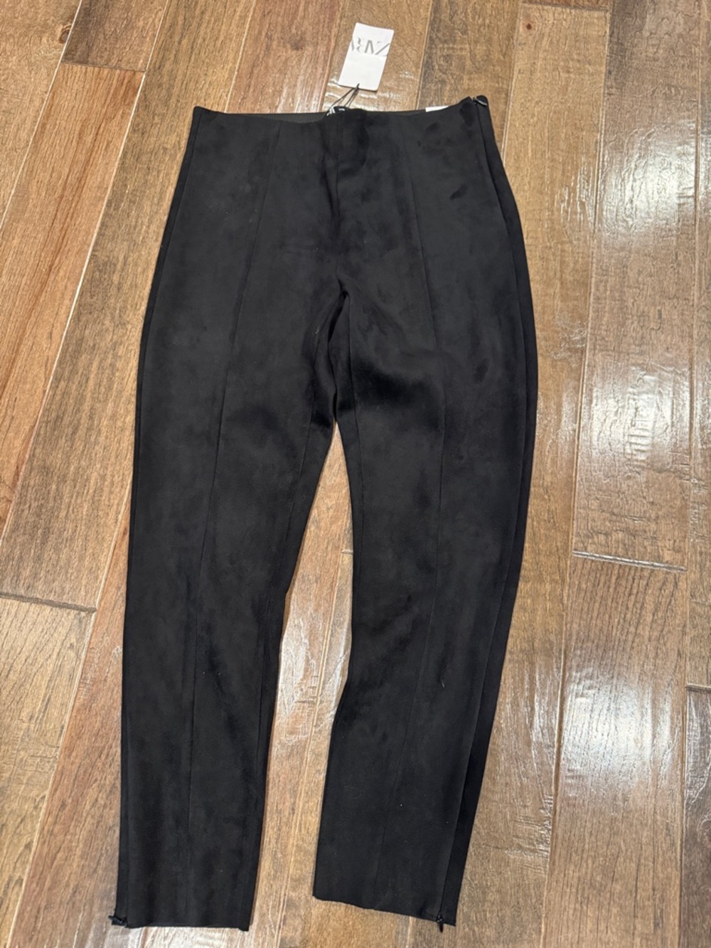 ZARA NWT Black Slim Fit Women’s Pants